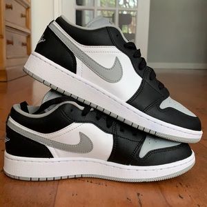 Air Jordan 1 Low Shadows GS